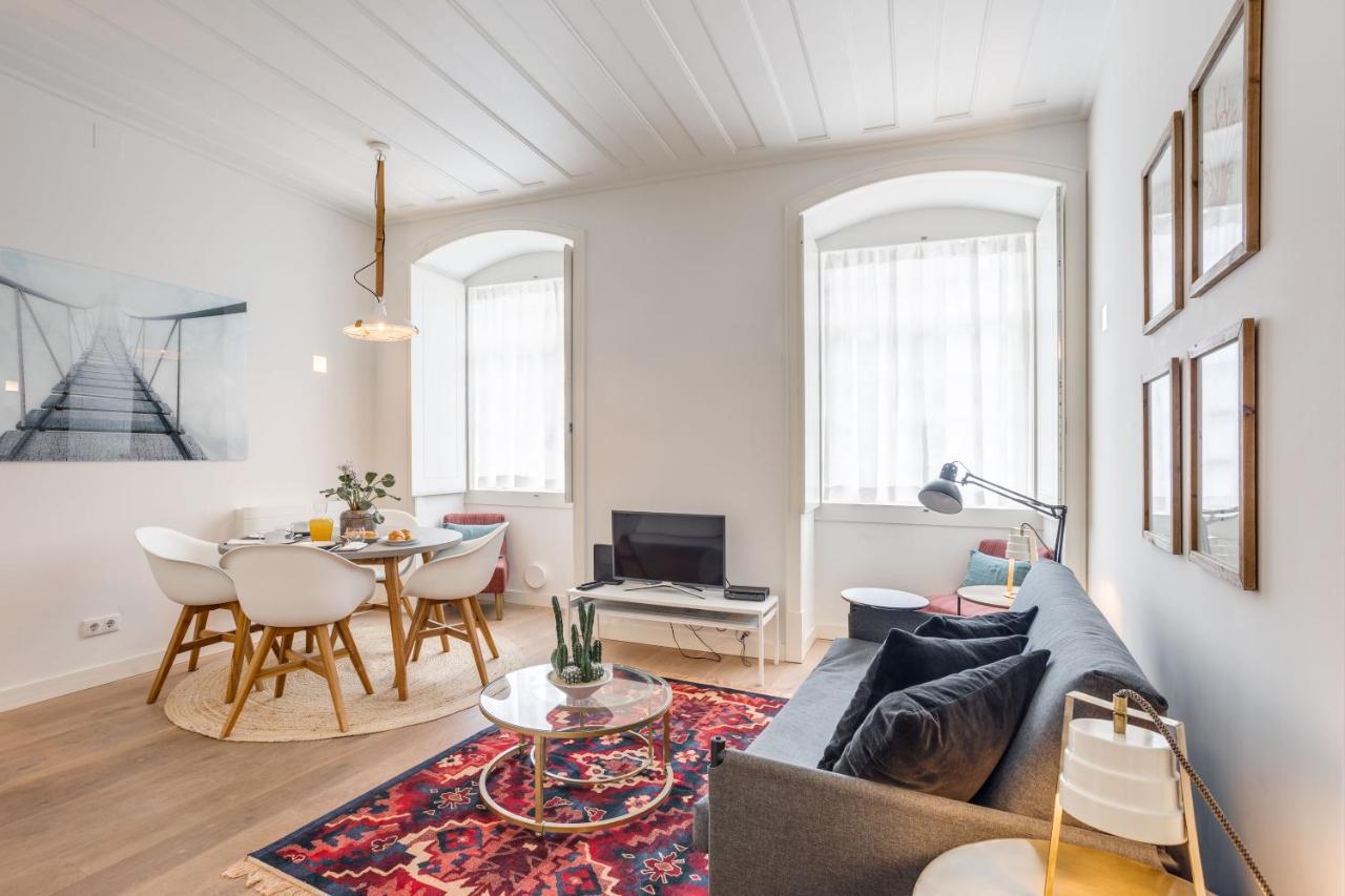 Apartamento Chic Tailor Made Flat In Chiado Lisboa Exterior foto